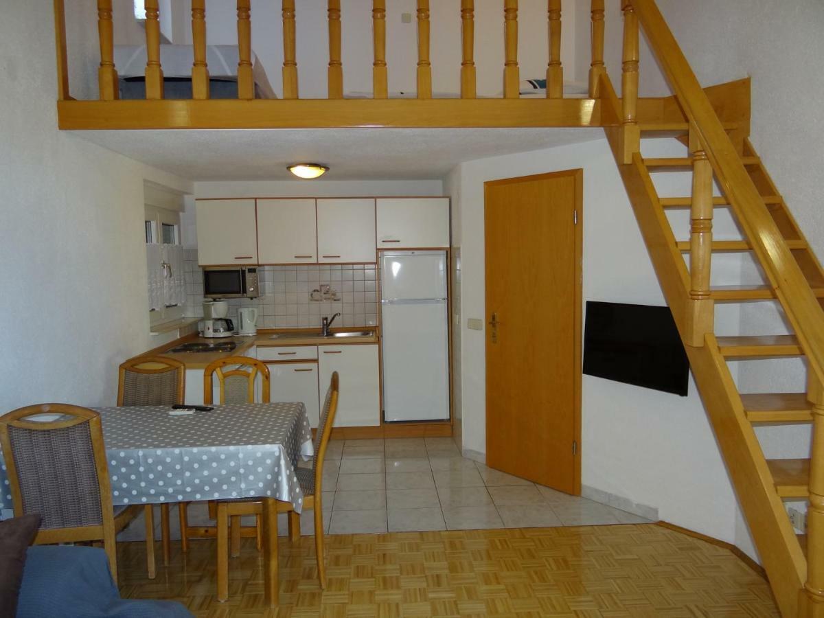 Vila Emilija Трогир Экстерьер фото