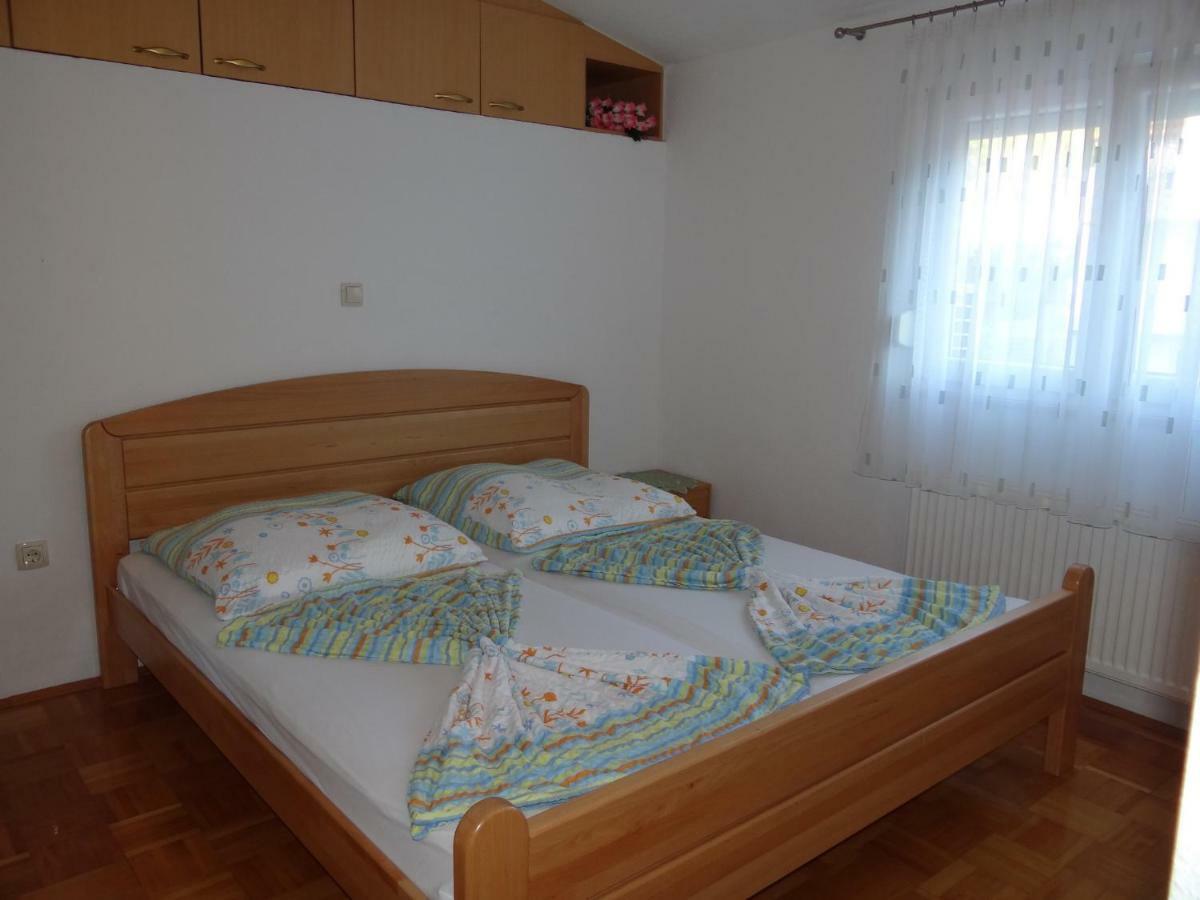 Vila Emilija Трогир Экстерьер фото