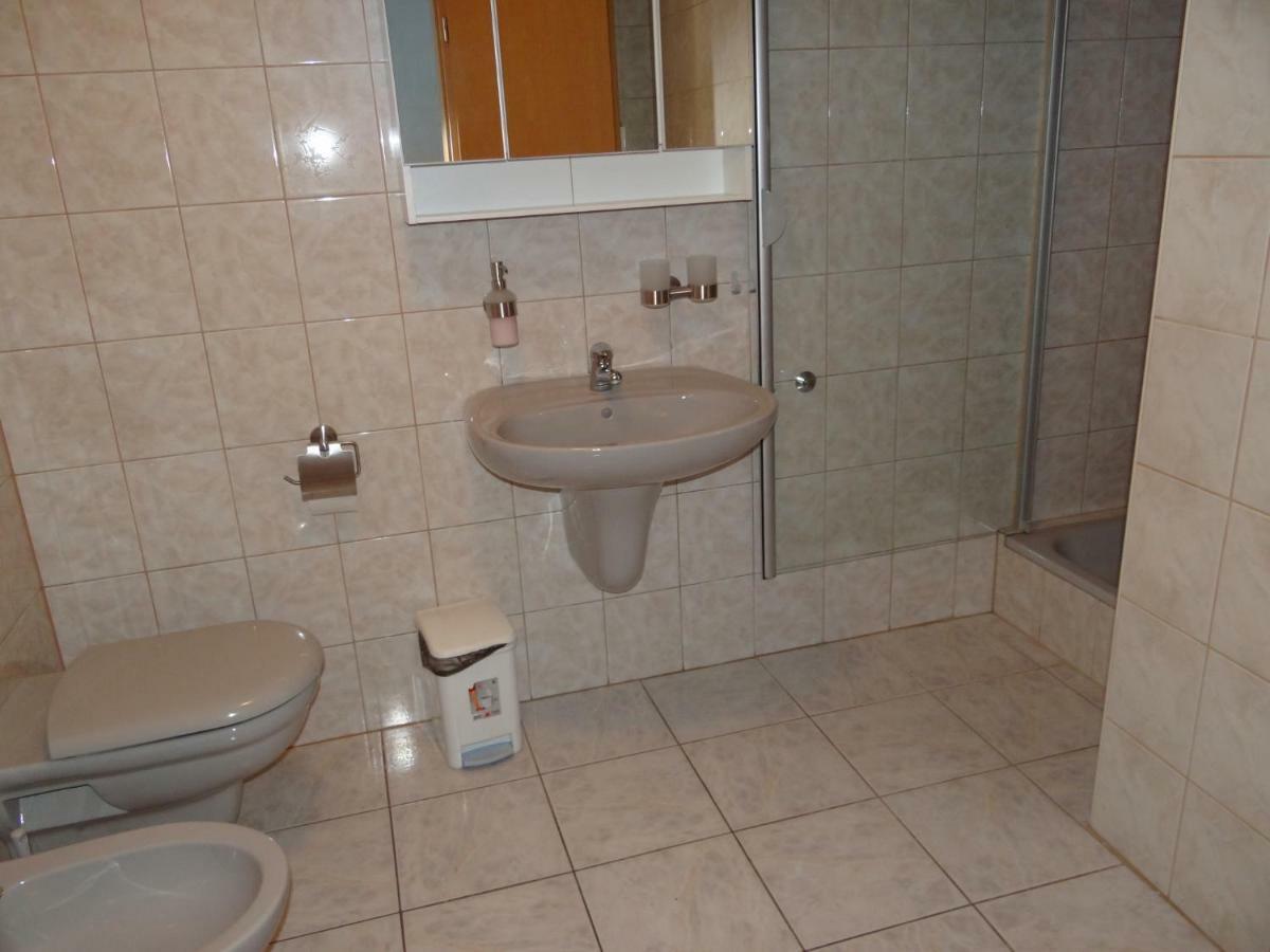 Vila Emilija Трогир Экстерьер фото